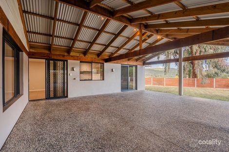 Property photo of 9 Coolabah Drive Mount Nasura WA 6112