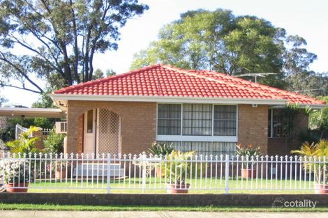 Property photo of 24 Donahue Close Prairiewood NSW 2176