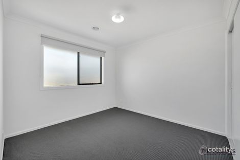 Property photo of 4 Axle Drive Truganina VIC 3029