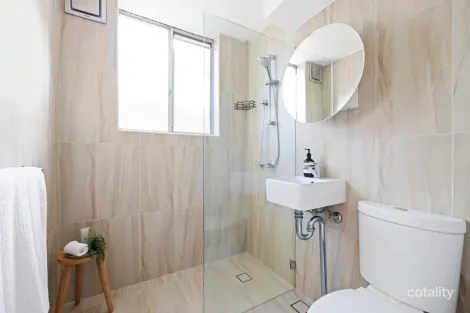 Property photo of 7B/29 Quirk Road Manly Vale NSW 2093