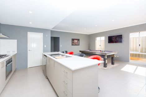 Property photo of 5 Schonell Way Piara Waters WA 6112