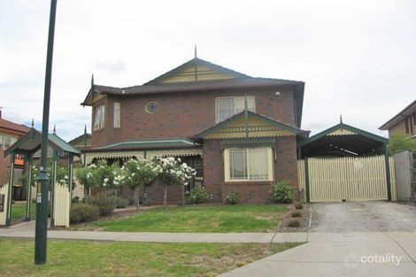 6 Balonne Cl, Taylors Lakes, VIC 3038