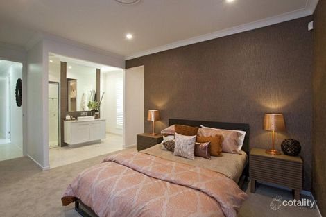 Property photo of 10 Valentine Circuit Augustine Heights QLD 4300
