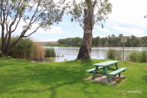 Property photo of 6 Gowling Court Younghusband SA 5238