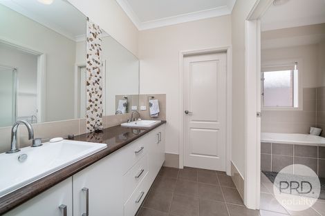 Property photo of 19 Burrundulla Road Bourkelands NSW 2650