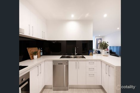 Property photo of 301/81 Sutton Street Redcliffe QLD 4020