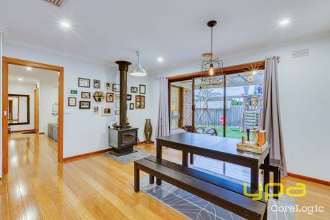 Property photo of 4 Everard Place Hoppers Crossing VIC 3029