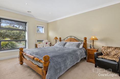 Property photo of 17 Leafy View Esplanade Harkness VIC 3337