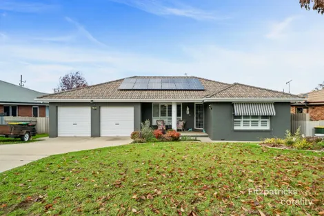 12 Nathan Pl, Kooringal, NSW 2650