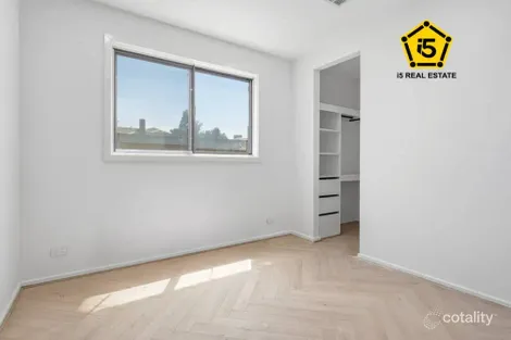 Property photo of 61 Butterfly Boulevard Tarneit VIC 3029