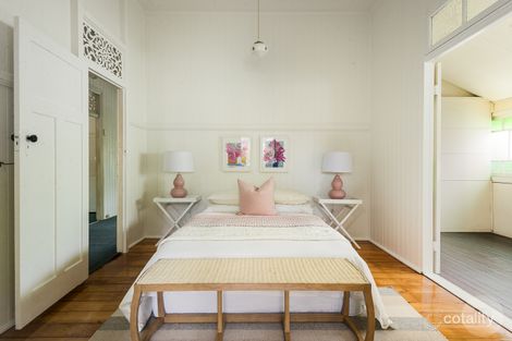 Property photo of 51 Windsor Road Red Hill QLD 4059