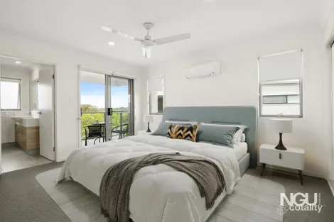 Property photo of 496 Grande Avenue Spring Mountain QLD 4300