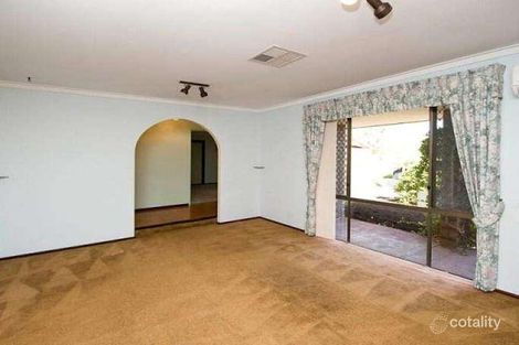 Property photo of 4 Dawes Court Padbury WA 6025