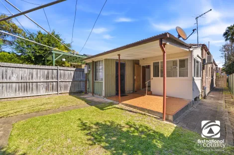 Property photo of 40 Waterview Street Five Dock NSW 2046