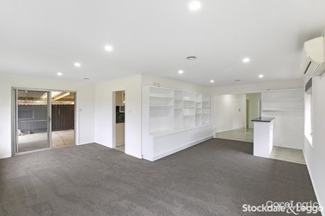 Property photo of 20 Pedersen Avenue Reservoir VIC 3073