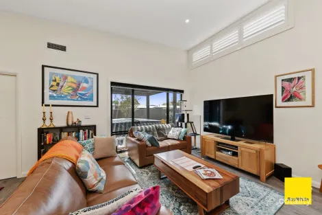 Property photo of 5 Maslin Place Bungendore NSW 2621