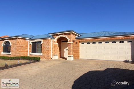 17 Bramdean Cres, Canning Vale, WA 6155