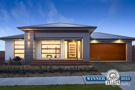 24 Peregrine St, Gledswood Hills, NSW 2557