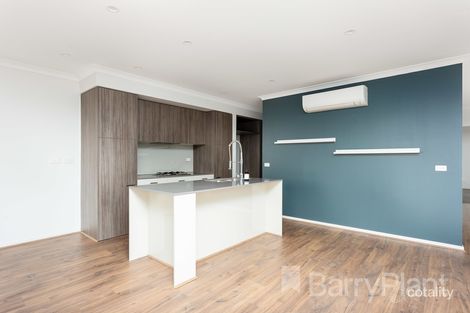 Property photo of 2 Mosholu Way Point Cook VIC 3030