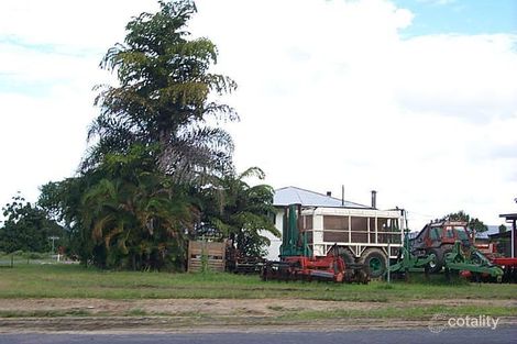 17 Curtis St, Tully, QLD 4854