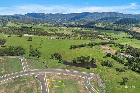 12 Fairy Wren Cl, Calderwood, NSW 2527