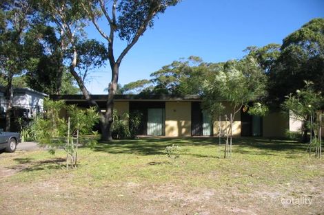 38 Mirreen St, Hawks Nest, NSW 2324
