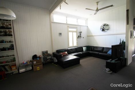 Property photo of 24 Salstone Street Kangaroo Point QLD 4169