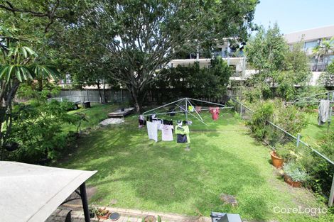 Property photo of 24 Salstone Street Kangaroo Point QLD 4169