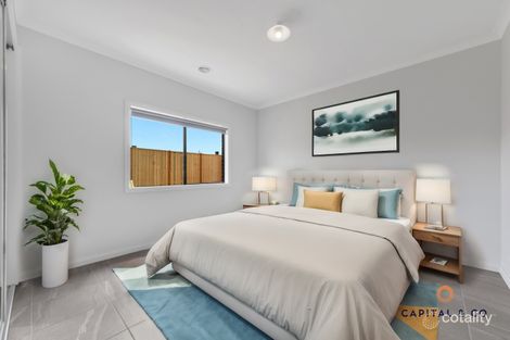 Property photo of 21 Poyner Circuit Mickleham VIC 3064