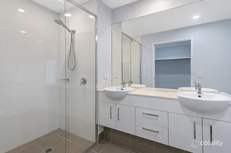 Property photo of 116/3 Compass Drive Biggera Waters QLD 4216