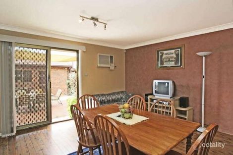 Property photo of 1 Rutherglen Drive St Andrews NSW 2566