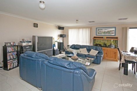Property photo of 11 Busch Place St Helens Park NSW 2560