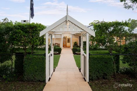 Property photo of 19 Warner Court Fig Tree Pocket QLD 4069