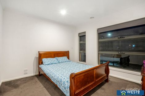 Property photo of 86 Jester Drive Cobblebank VIC 3338