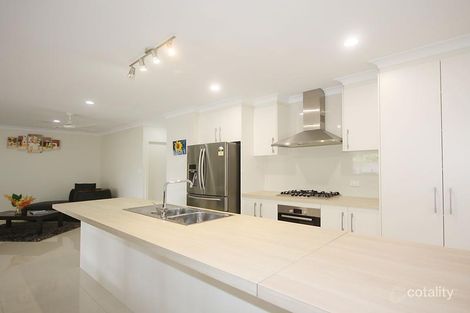 9 Jabiru Ct, Smithfield, QLD 4878