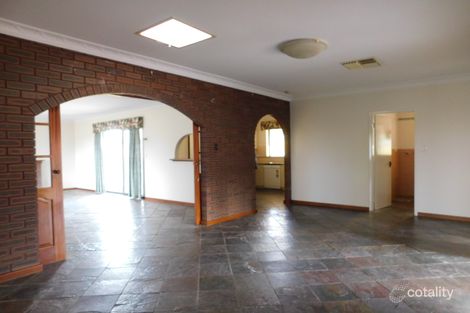 Property photo of 21 Sparrow Way Spearwood WA 6163