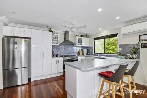 Property photo of 48 Barramundi Macleay Island QLD 4184