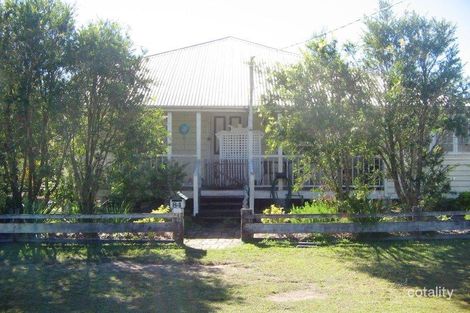 84 Banana St, Granville, QLD 4650