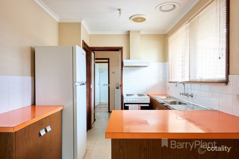 Property photo of 24 Thurbro Drive Keysborough VIC 3173