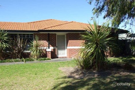 Property photo of 3 Wattle Bird Court Broadwater WA 6280