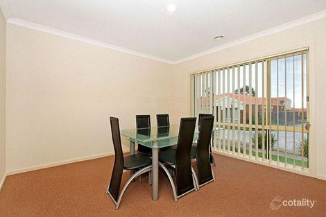 Property photo of 4 Sarkis Mews Hillside VIC 3037