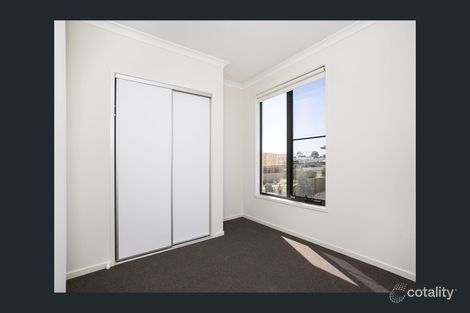 Property photo of 1 Wolomina Crescent Werribee VIC 3030