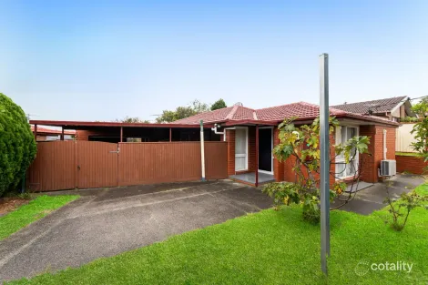 13 Spring Valley Dr, Clayton South, VIC 3169