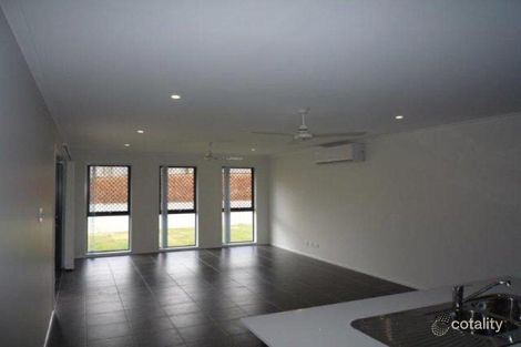 Property photo of 4 Dunraven Drive Pimpama QLD 4209