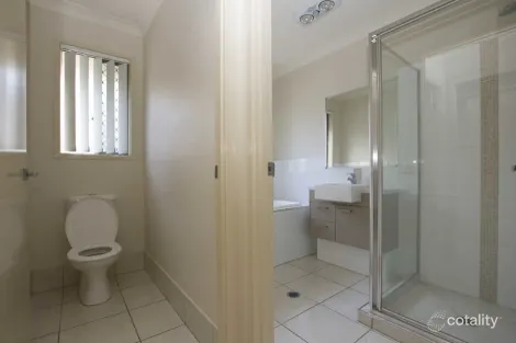 Property photo of 24 Beaumont Drive Pimpama QLD 4209