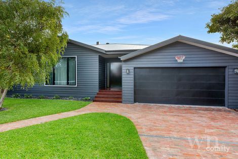 Property photo of 17 Hinkler Street Mount Martha VIC 3934