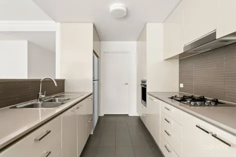 Property photo of 18/17 Orchards Avenue Breakfast Point NSW 2137