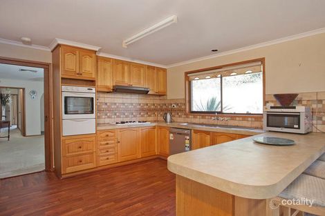 Property photo of 11 Lowe Street Kangaroo Flat VIC 3555