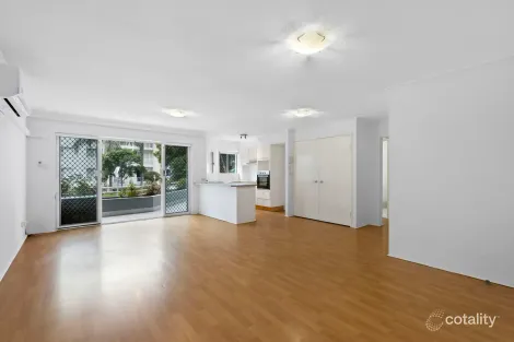 13/11 Breaker St, Main Beach, QLD 4217