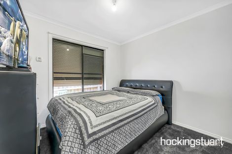 Property photo of 2 Neman Court Roxburgh Park VIC 3064